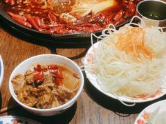 -萍姐火锅·公路夜市(武汉首店)