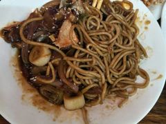 -亮亮烧烤(万松园店)