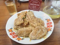 咸蛋黄鸡翅-谢记上海大排档(长寿路店)
