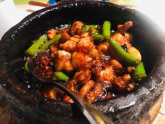 石锅杭椒牛蛙-桂满陇-十里风荷(合生汇店)