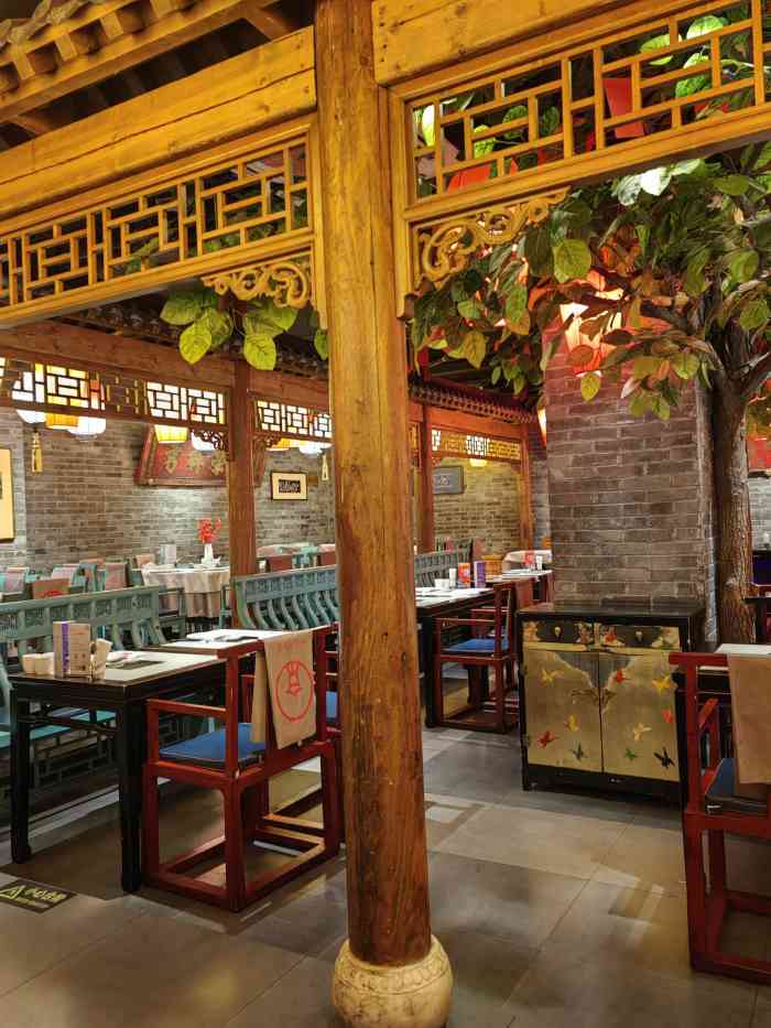 京味斋北京牡丹烤鸭小西天店