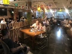 大堂-三个大叔东北烧烤·砂锅菜(西三旗店)