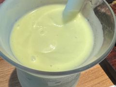 牛油果奶昔-豪客来牛排(重庆三峡广场步行街1704店)