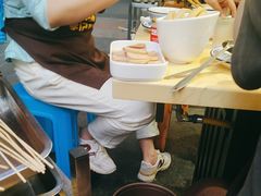-李记称盘牛杂串串(广厦店)