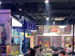 -马路牙子烧烤音乐酒馆(望京店)