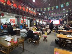 大堂-清真·老金烧烤·小龙虾(奥体中路店)
