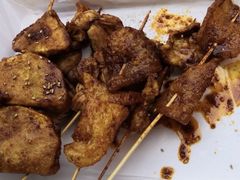 -市府路小吃城(民俗文化广场锦苑店)