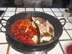 -贰回巷火锅馆(钟楼店)