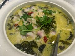 重庆酸菜黑鱼片-乾隆美食·本帮菜(黄河路店)