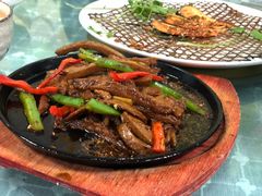 铁板牛肉-天天向上素食餐厅(五台山店)