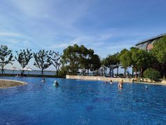-上海滴水湖皇冠假日酒店