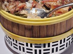 乳鸽腊味饭-谭厨中山传家菜.乳鸽.脆鲩鱼(华强北中航城店)