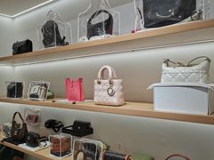 -海星奢选二手奢侈品手表包包鉴定回收寄卖(墨玉南路店)