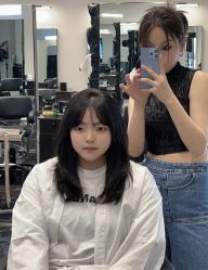-BULB STUDIO 巴柏明星发型工作室
