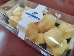 奶油小泡芙-心乐生活新鲜屋(星海广场店)