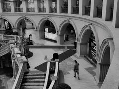 -王府井奥莱临潼小镇(临潼店)