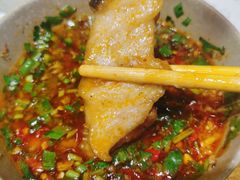 -肖肖酸萝卜鱼火锅(总店)