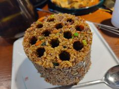 网红蜂窝煤炒饭-汉城烧烤(西稍门劳动路店)