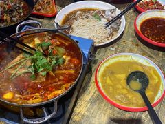 -老闵田螺馆·南昌特色小炒(梦时代店)