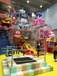 -乐多星球潮玩中心(沈阳嘉里城店)