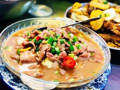 -何哥鲜鱼餐厅(龙湖花园店)