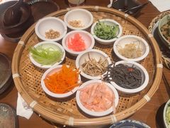 -包整·丝娃娃(甲秀楼景观店)
