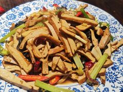 炒香干-青年路烩面馆(绿地世纪城店)