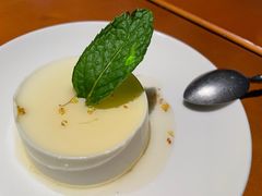 -TASTE ROOM Bar