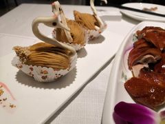 金牌天鹅酥-粤麓轩餐厅(中信泰富广场店)