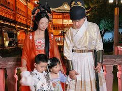 -汉仪华裳汉服馆(豫园店)