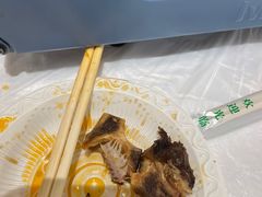 -霄汉牛三鲜湖北砂锅菜(万松园2店)