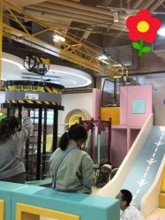 -多多淘儿童体验中心(重庆来福士店)