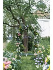 -花轿喜屋婚礼策划