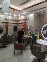 -Meng Lang 梦郎白金店