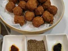 干炸小丸子-东兴楼饭庄(六里桥店)
