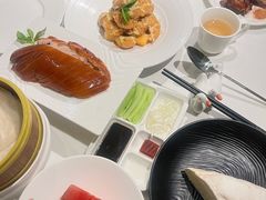 -贝勒爷·酥不腻烤鸭