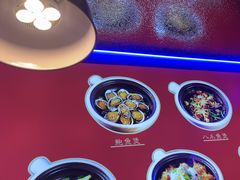-徐记小怪兽肉蟹煲店(哈西万达金街店)