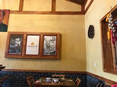 -富正毅三下锅·湘西韵味(天门山索道店)
