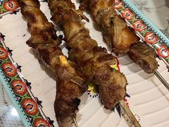 烤羊肉串-亲布拉柯美食餐厅