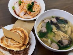 生汆丸子汤-子午路张记肉夹馍(翠华路店)