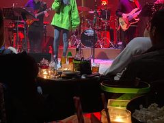 -TZ House音乐现场(来福士中心店)