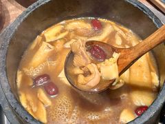 -蘑界·野生菌火锅(深业上城店)