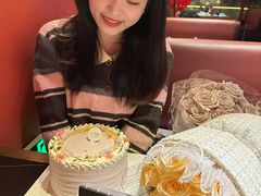 -山与蓝·轻糖鲜果蛋糕(勒泰店)