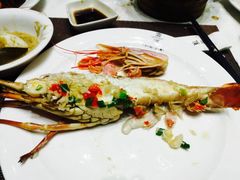 -云顶旋转自助景观餐厅