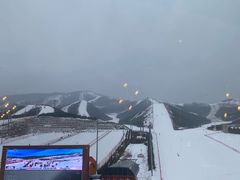 -富龙滑雪场