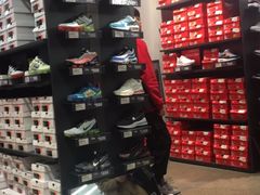 -NIKE上海青浦优选体验店