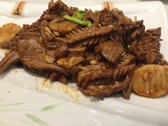 -闫府私房菜(经四路万达店)