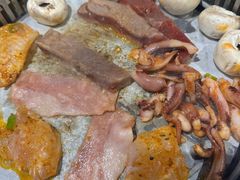 -九寸花汀海鲜烤肉自助(中东迪克店)