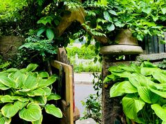 -斯多格书乡(北京大学畅春园店)