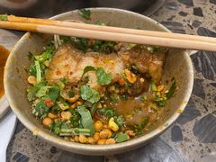 -肖肖酸萝卜鱼火锅(总店)